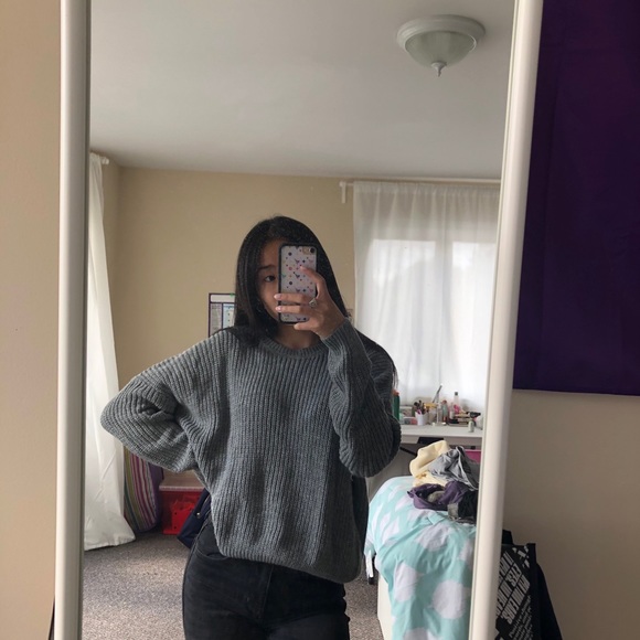 Grey knit sweater - Picture 3 of 3